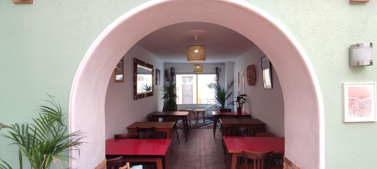 Hotel & Cantine De La Plage Les Sables-dʼOlonne Exterior foto